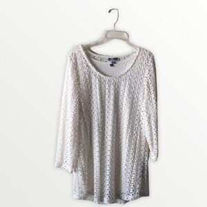 JM Collection Macy’s Cream Eyelet Blouse Top